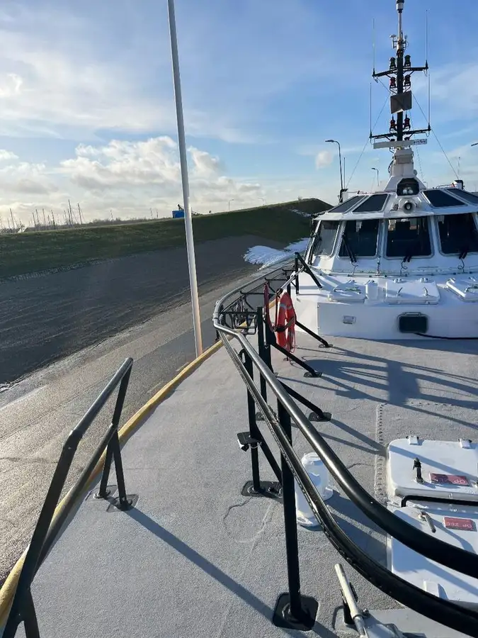 Kapal pandu untuk dijual