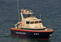 Kapal patroli untuk dijual