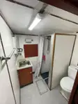 Kapal kontainer untuk dijual