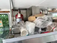 Katamaran untuk dijual