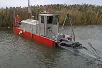 Kapal keruk untuk dijual
