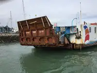 Kapal feri untuk dijual