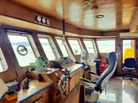 Kapal pendarat, tank untuk dijual