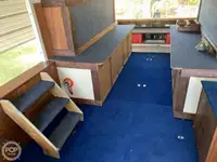 Kapal penumpang dijual