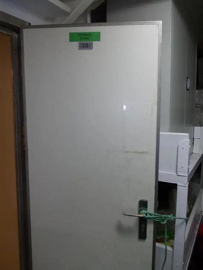 Kapal pengangkut barang curah untuk dijual