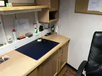 Kapal feri untuk dijual