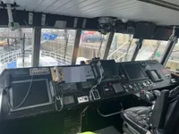 Kapal patroli untuk dijual