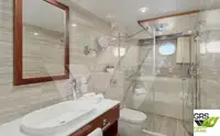 Kapal pesiar untuk dijual