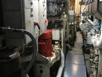 Kapal penelitian untuk dijual