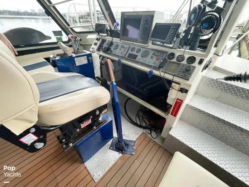 Kapal pesiar untuk dijual