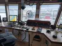 Kapal tunda untuk dijual