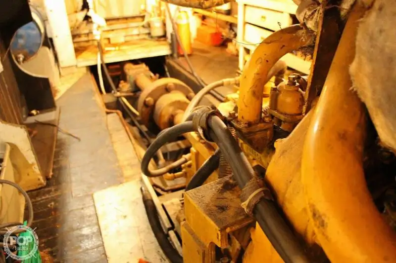 Kapal feri untuk dijual