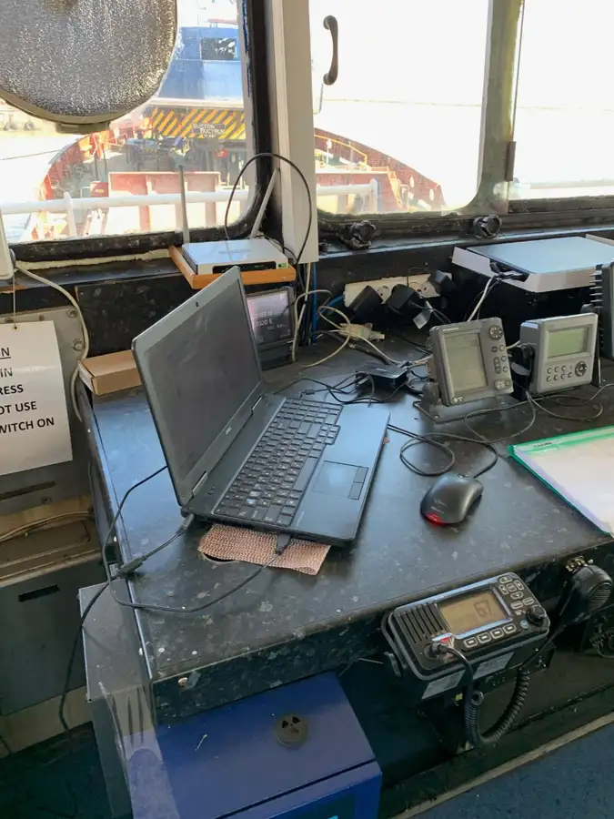 Kapal keruk untuk dijual