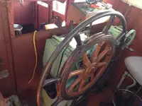 Kapal penarik dijual