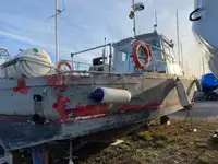 Kapal pemadam kebakaran untuk dijual