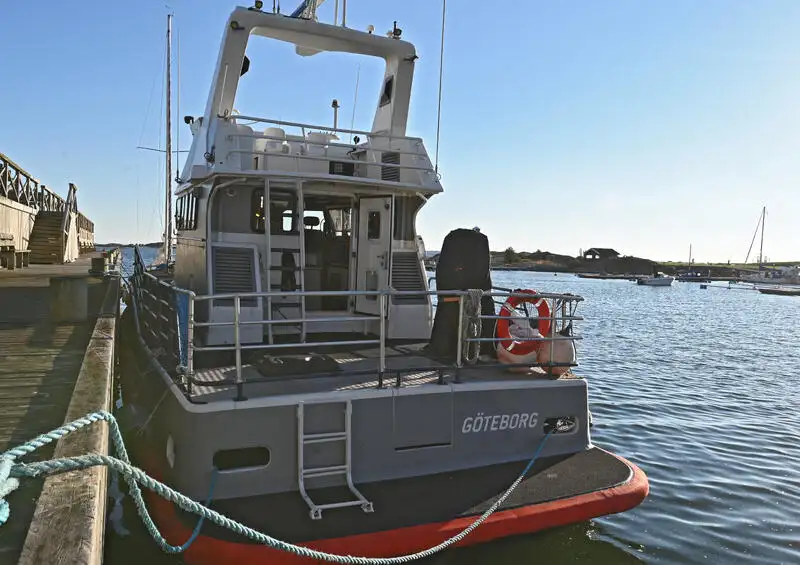 Kapal kru untuk dijual