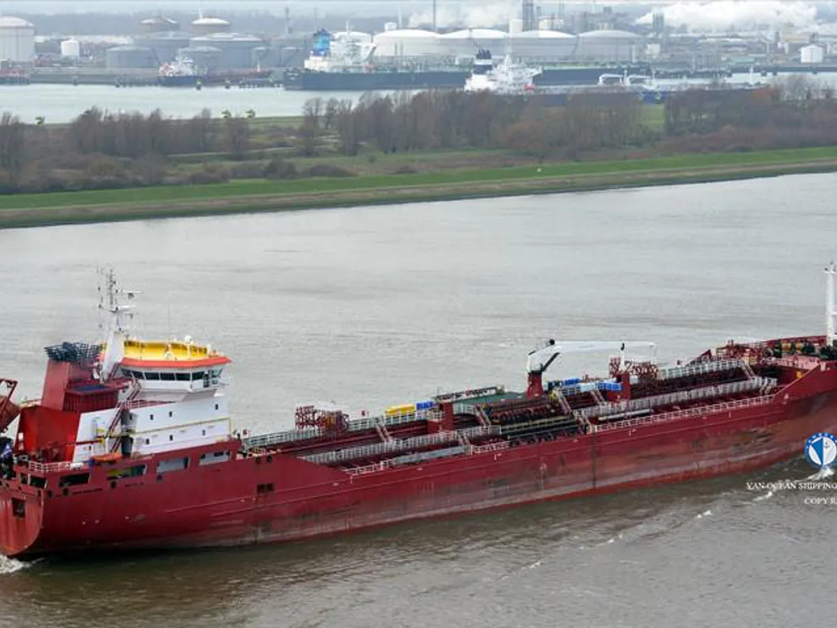 Kapal tanker minyak/kimia untuk dijual