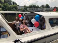 Kapal penumpang untuk dijual