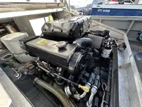 Kapal patroli untuk dijual