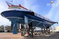 Kapal layar hidrofotil untuk dijual