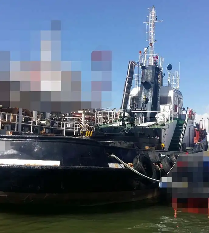 Kapal tunda untuk dijual