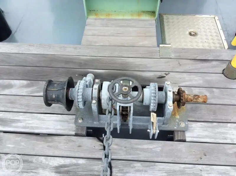 Kapal tunda untuk dijual