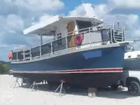 Kapal pesiar untuk dijual