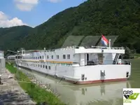 Kapal pesiar untuk dijual