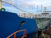 Kapal tanker produk makanan untuk dijual