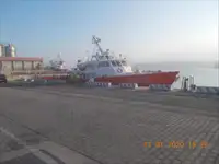 Kapal kru untuk dijual
