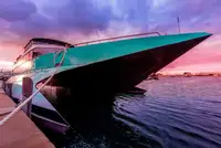 Kapal penumpang untuk dijual