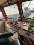 Kapal kru untuk dijual
