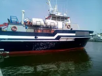 Kapal kru untuk dijual