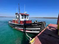 Kapal penarik dijual