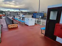 Kapal pesiar untuk dijual