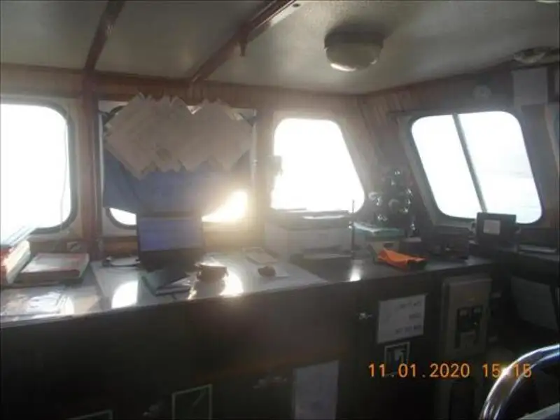 Kapal kru untuk dijual