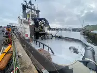 Kapal derek untuk dijual