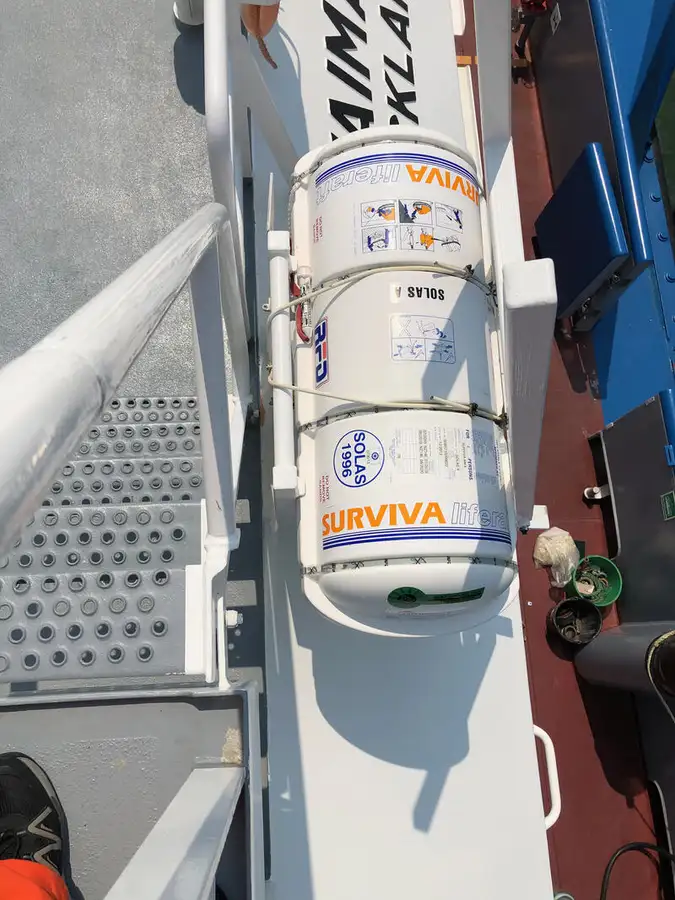 Kapal tunda untuk dijual