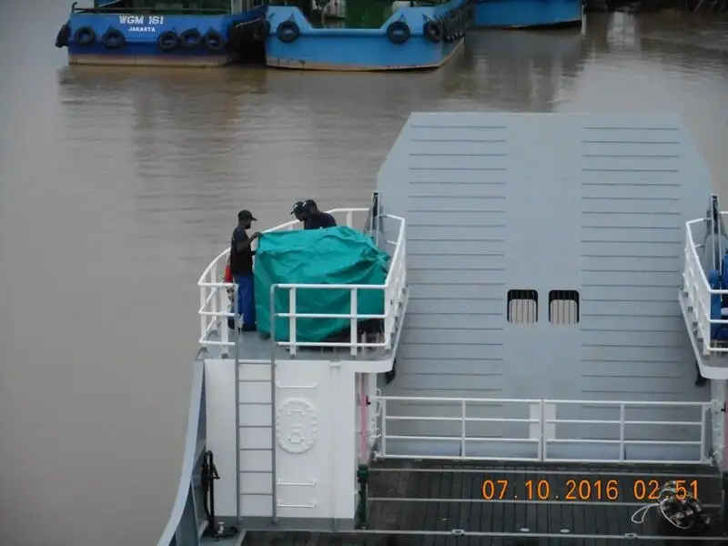 Kapal kontainer untuk dijual