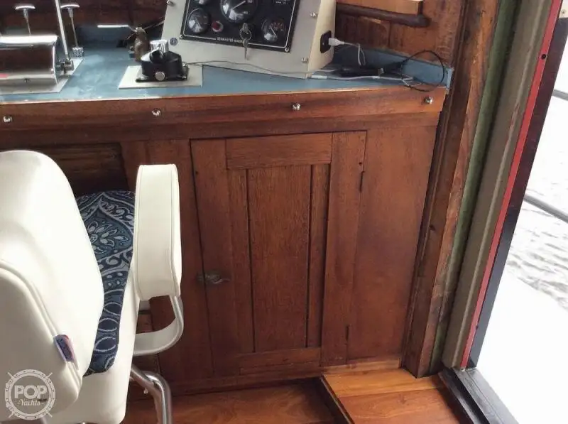 Kapal tunda untuk dijual
