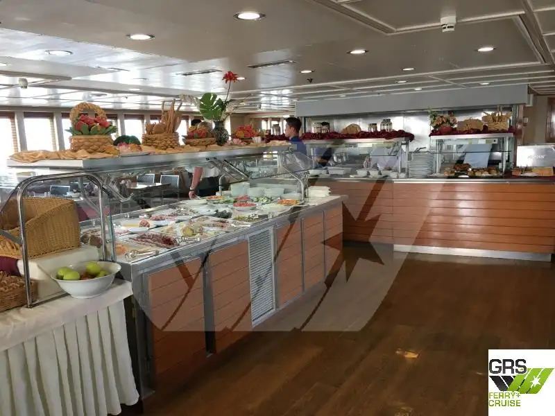 Kapal pesiar untuk dijual