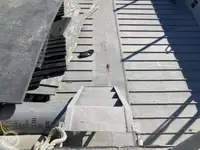 Kapal pendarat, tank untuk dijual