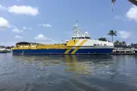 Kapal kontainer dijual
