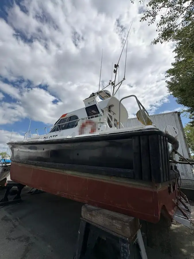 Kapal pandu untuk dijual