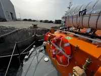 Kapal kru untuk dijual