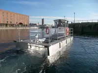 Kapal kontainer untuk dijual