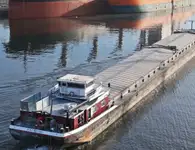 Kapal pengangkut barang curah untuk dijual