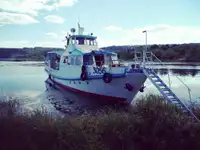 Kapal penumpang untuk dijual
