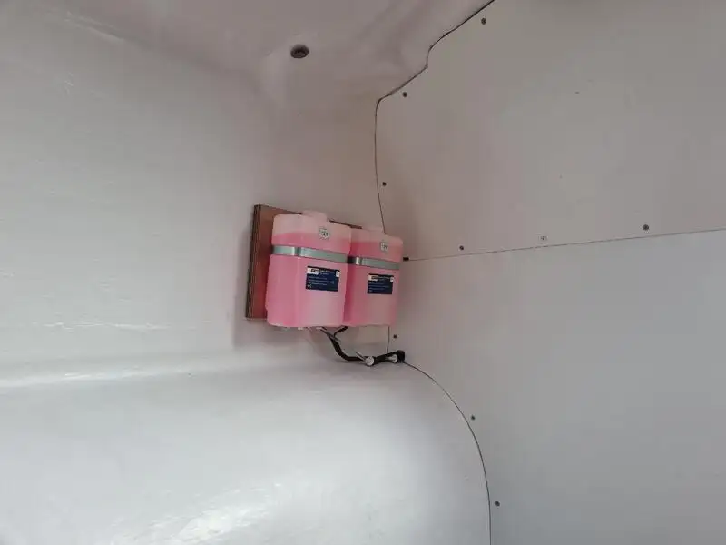Kapal kontainer untuk dijual