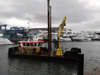 Kapal keruk untuk dijual